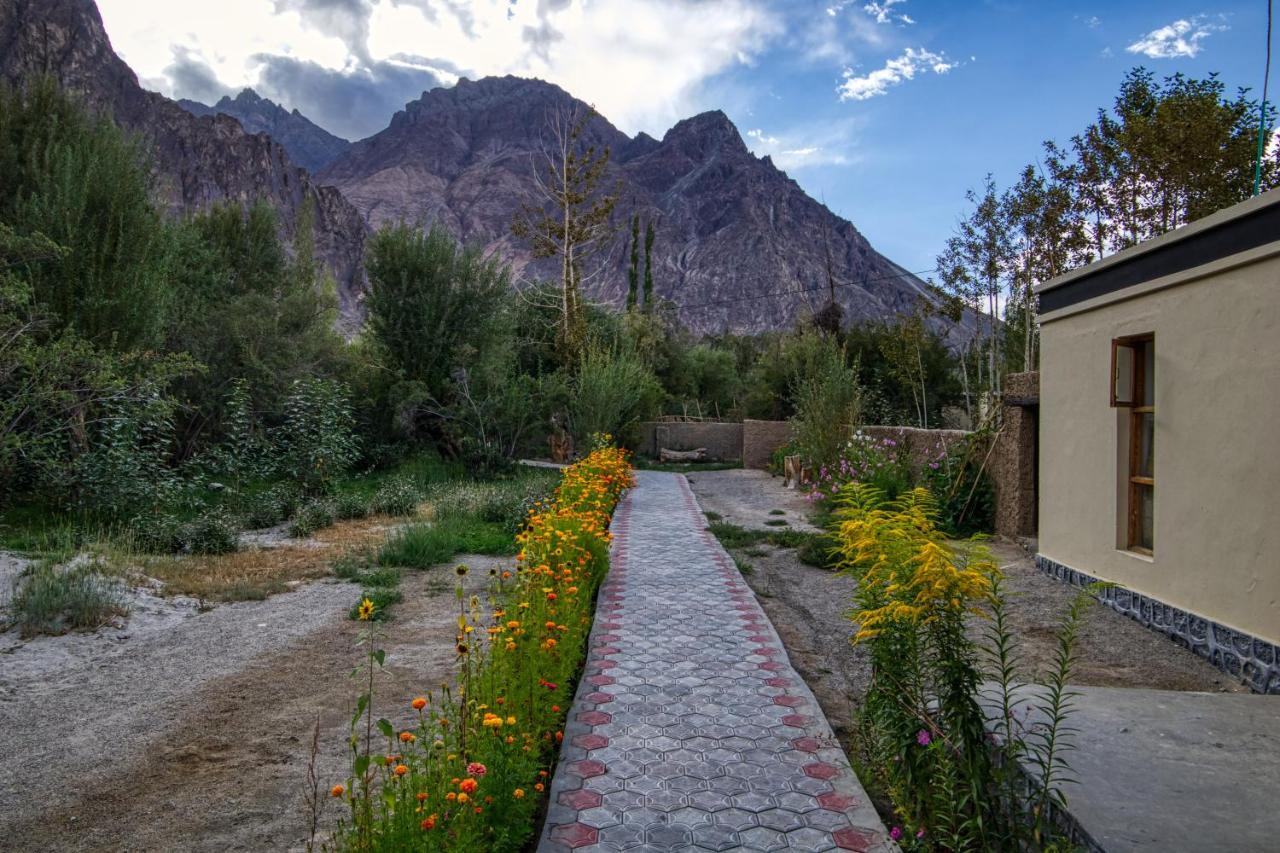 Chalet Seabuckthorn - Hunder Hundar Buitenkant foto