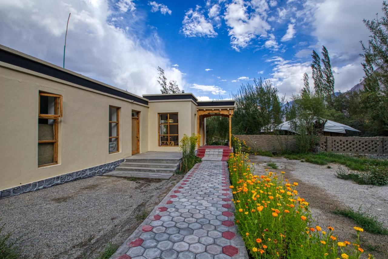 Chalet Seabuckthorn - Hunder Hundar Buitenkant foto